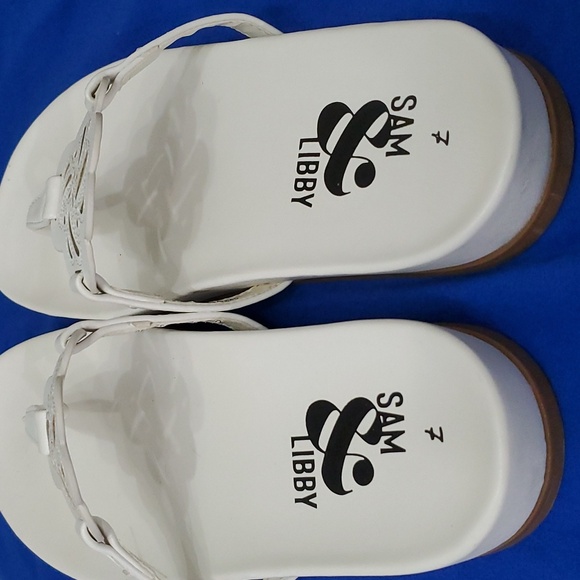 Sandles - Picture 2 of 5